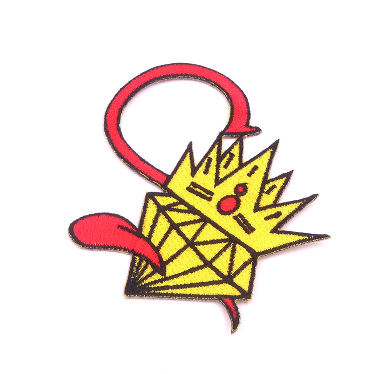 Etiqueta privada personalizada Logotipo de flor de serpiente Hierro personalizado en parches Niños grandes para ropa