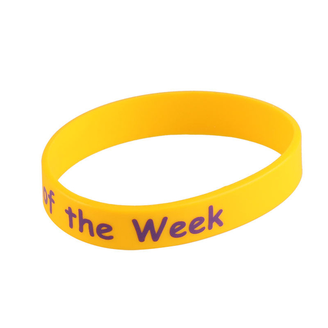 Pulsera de silicona de goma de arco iris de calidad promocional personalizada para mujer