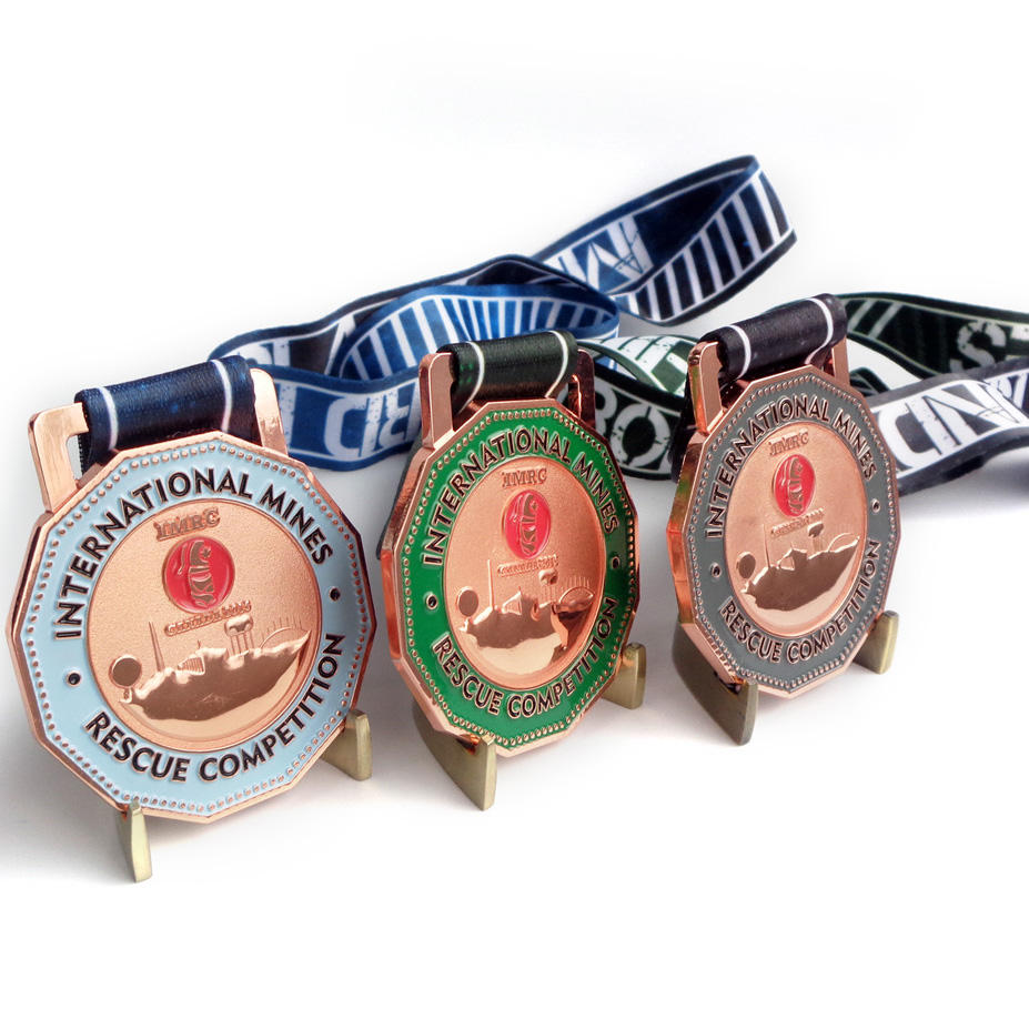 Medalla Milagrosa personalizada de EE. UU. Deportes Karate/fútbol/fútbol/maratón medallas con cordón