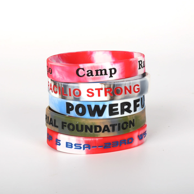 Pulsera de silicona 2023 pulsera de silicona grabada con banda elástica de goma de silicona personalizada