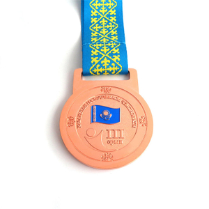 Medalla de maratón en blanco por encargo barata Premio de oro Medalla de metal deportivo