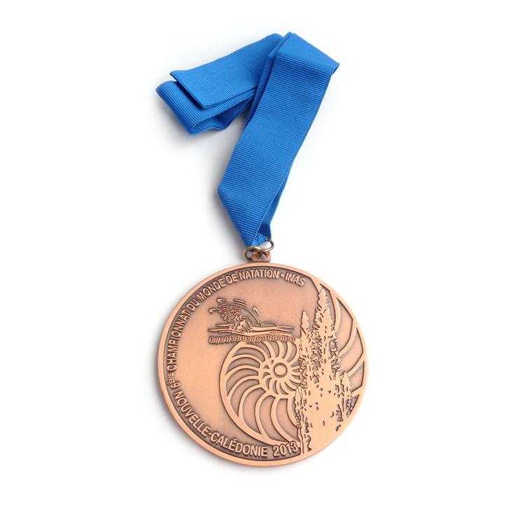 Bolas de medallón personalizadas Medalla giratoria de color antiguo Religioso Día Nacional de Qatar Medalla deportiva árabe Grabado
