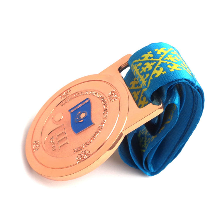 Medalla de maratón en blanco por encargo barata Premio de oro Medalla de metal deportivo
