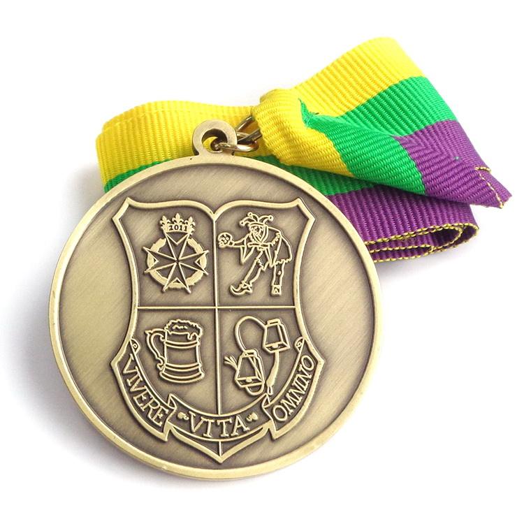 Medalla de encargo del deporte de la aleación del cinc del latón del metal del logotipo de la aduana 3D de la fabricación del OEM para la personalización del fútbol