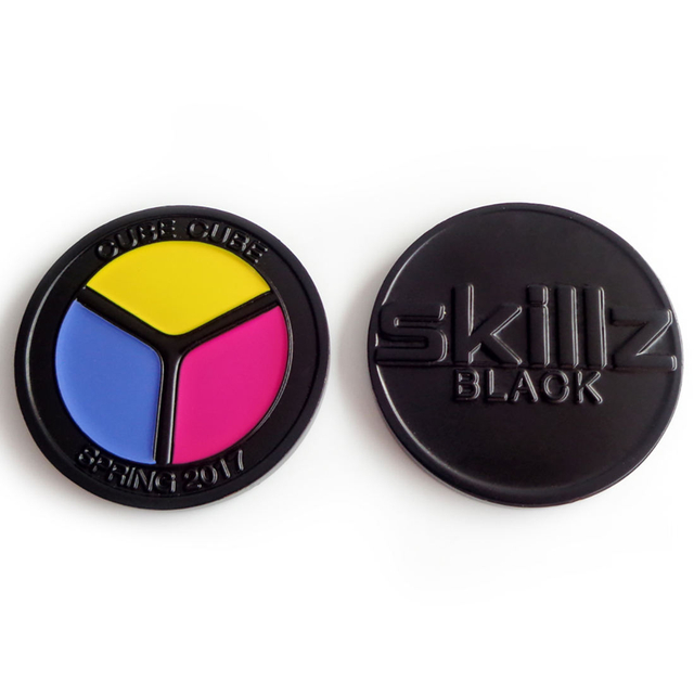 Moneda de estampado de esmalte suave barato de Metal negro de moneda de recuerdo personalizado de nuevo diseño