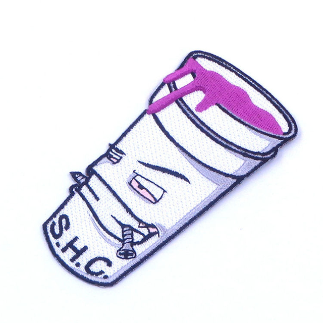 Venta al por mayor de 0,7 mm de espesor de hierro personalizado tejido en parche para bolsos