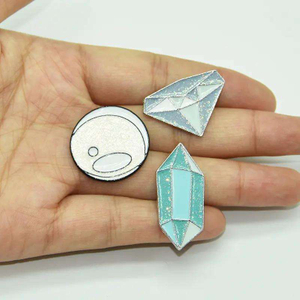 Ningún fabricante de alfileres mínimo fabrica alfileres de diamante de solapa de esmalte duro personalizado de metal personalizado